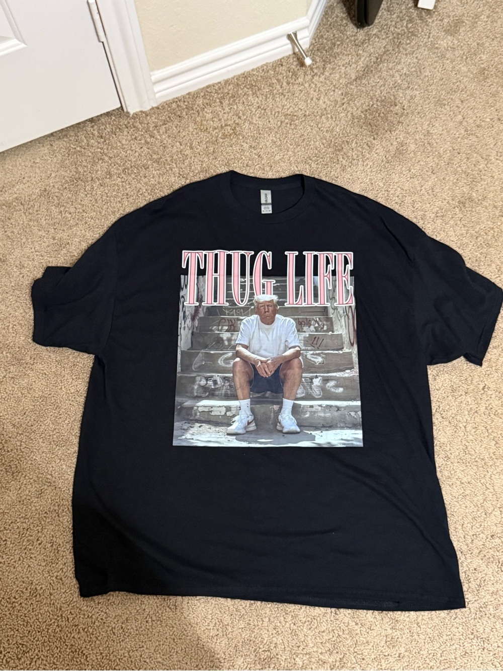 Gildan Black Short-Sleeve "Thug Life" Graphic Tee